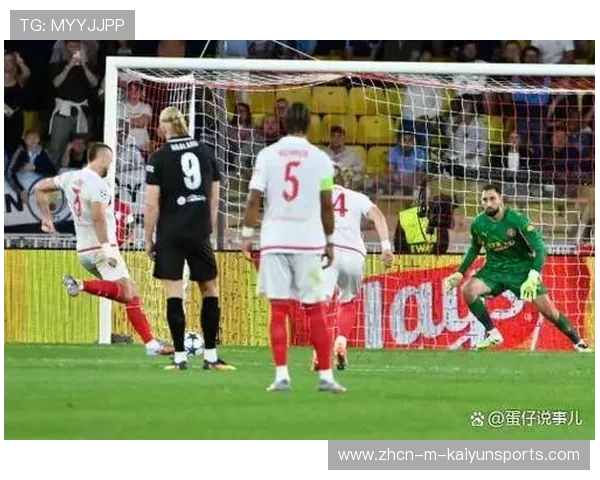 意甲黑马登顶联赛榜首，全意大利震惊